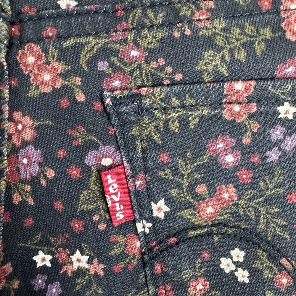Levi's 314 Shaping Straight Floral Jeans Women's 31x30 Mid‎ Rise NWT HyperSoft - Picture 12 of 15